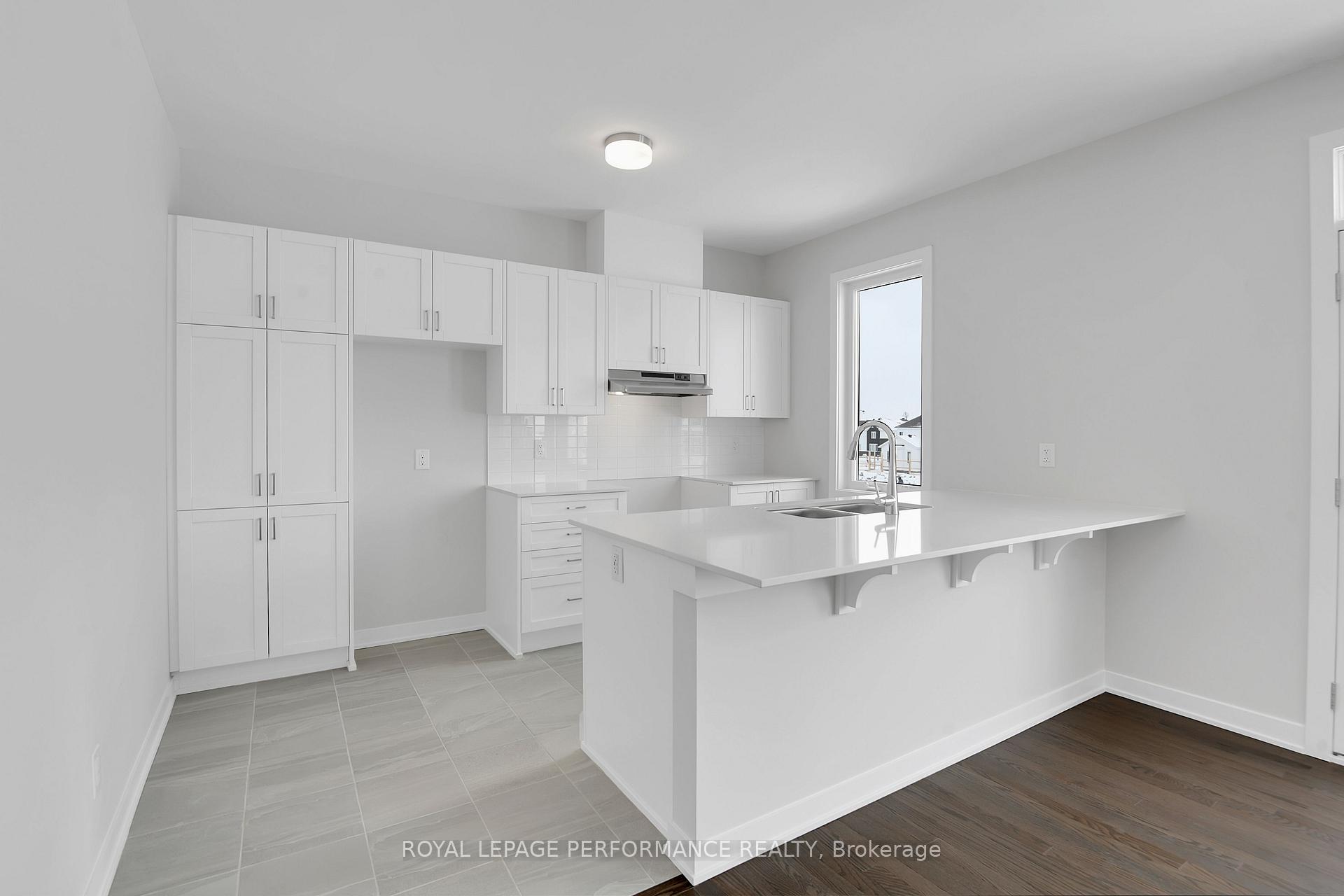 Photo 11 of 194 Beebalm Crescent, Ottawa, Barrhaven - Half Moon Bay — HOMEH