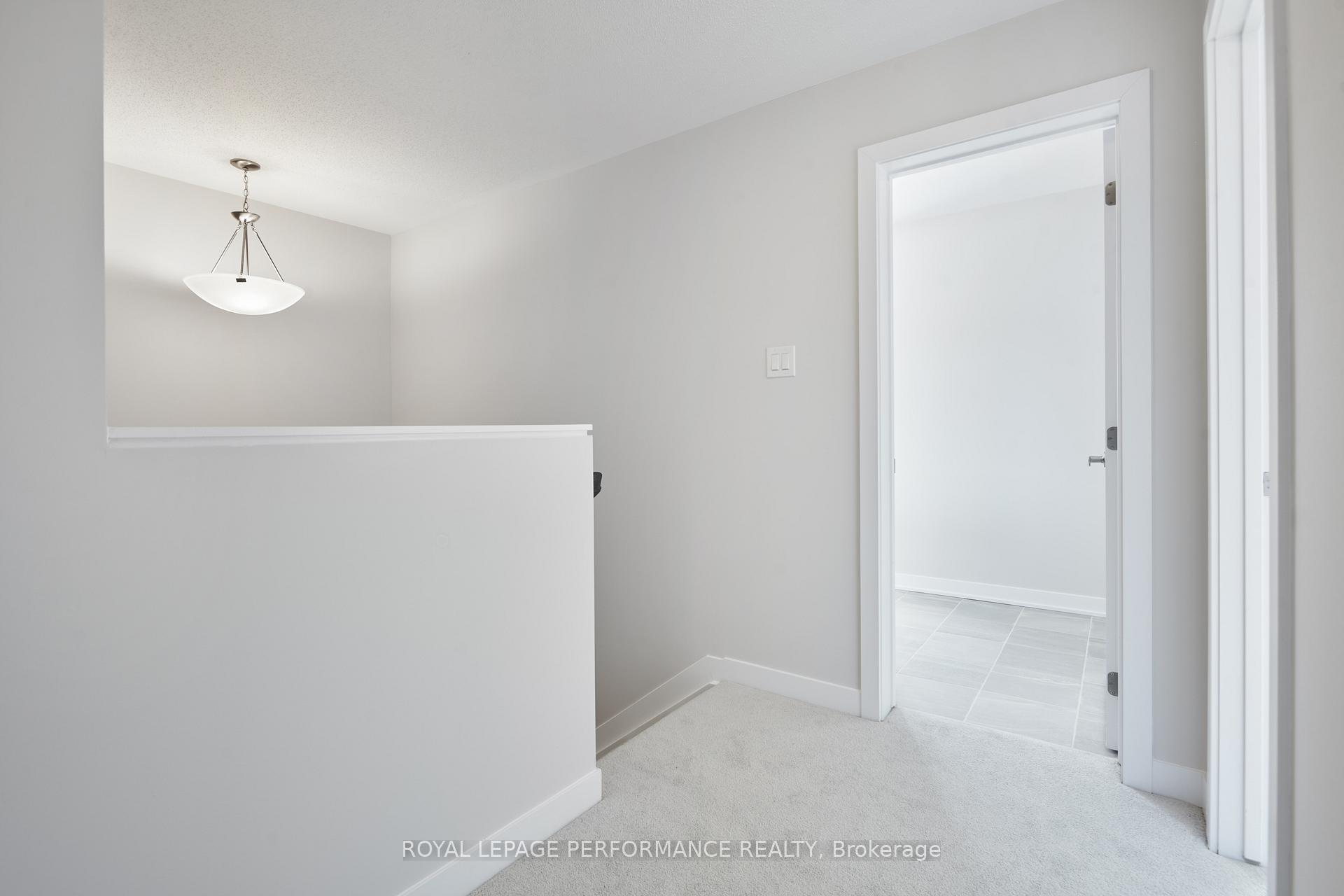 Photo 17 of 194 Beebalm Crescent, Ottawa, Barrhaven - Half Moon Bay — HOMEH