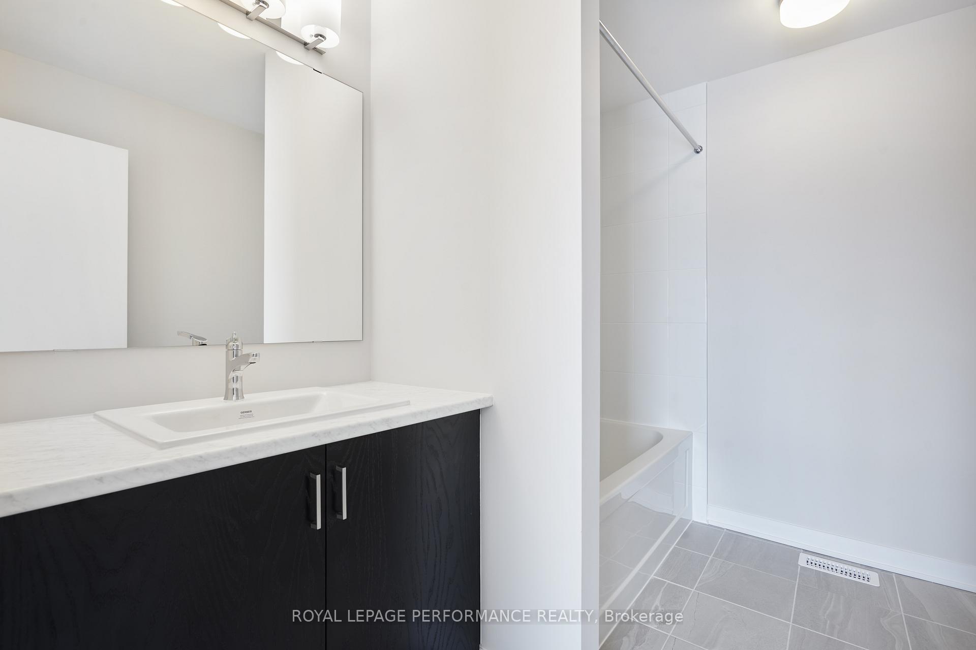 Photo 21 of 194 Beebalm Crescent, Ottawa, Barrhaven - Half Moon Bay — HOMEH