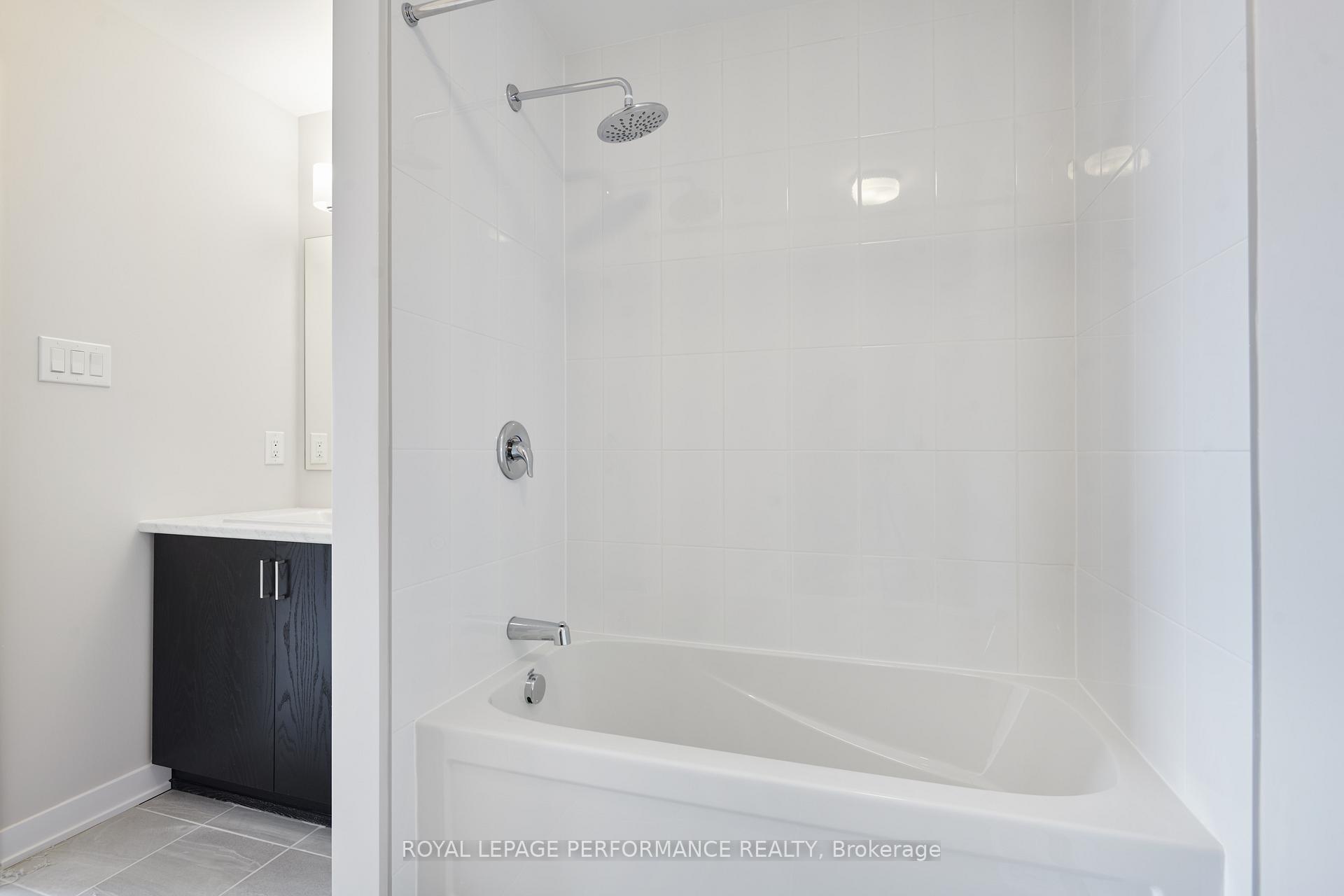 Photo 22 of 194 Beebalm Crescent, Ottawa, Barrhaven - Half Moon Bay — HOMEH