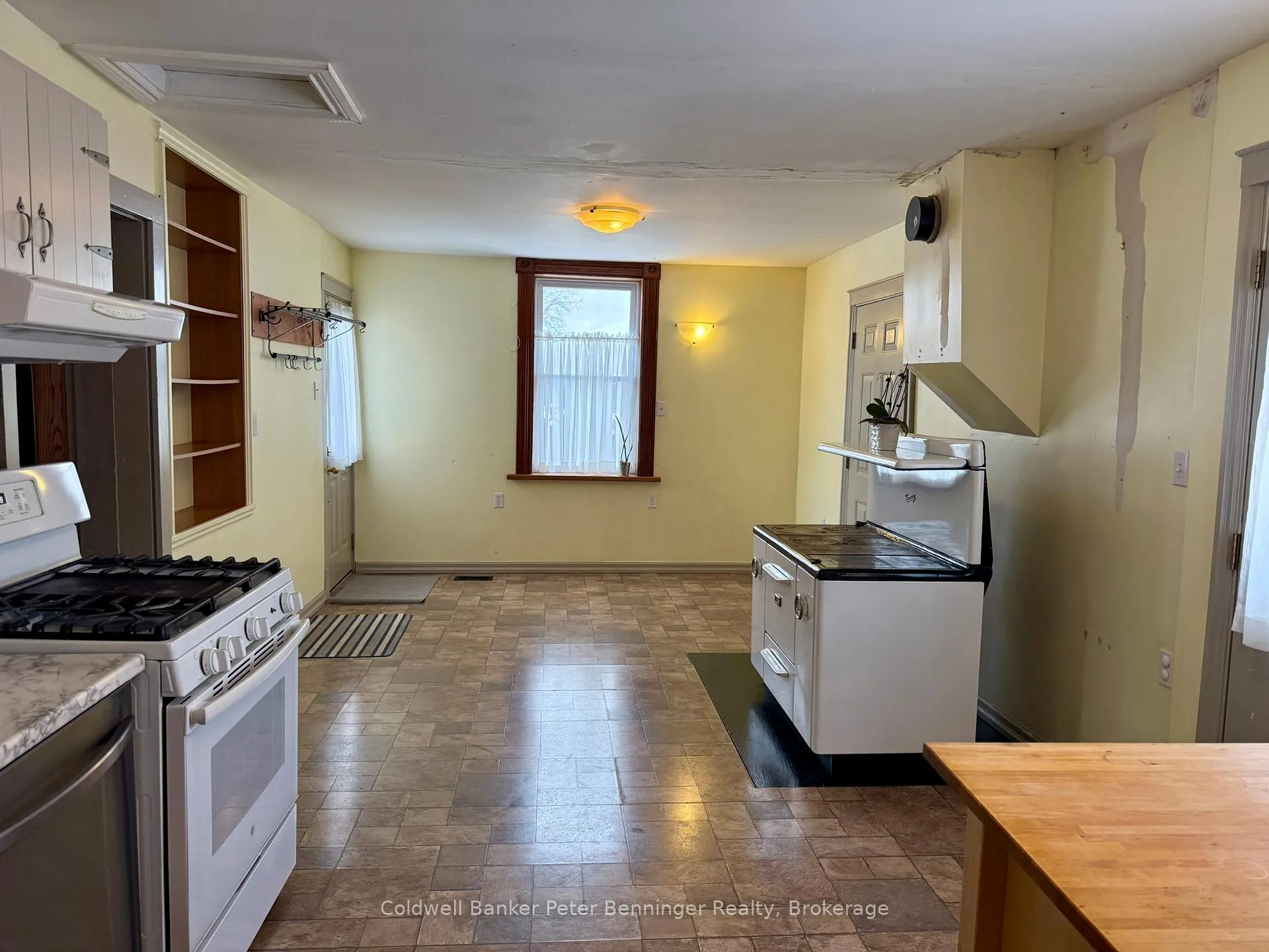 Photo 13 of 378 11th Street, Hanover — HOMEH
