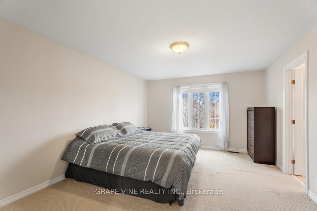 Photo 18 of 349 Grey Seal Circle, Ottawa, Riverside South/Gloucester Glen — HOMEH