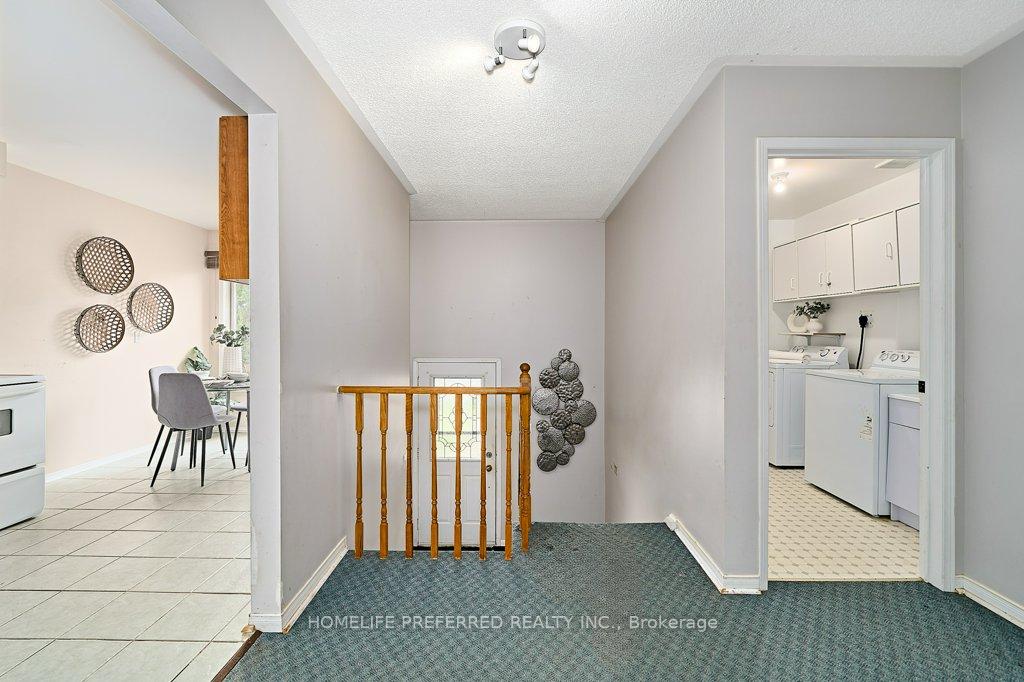 Photo 24 of 56 Champine Square, Clarington, Bowmanville — HOMEH