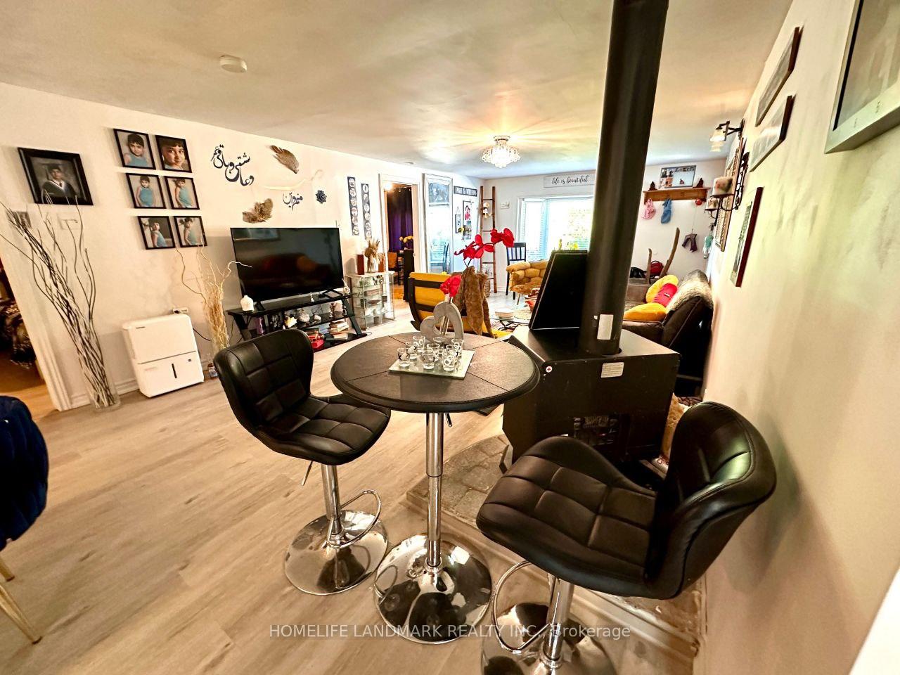Photo 2 of 283 Pasadena Drive, Georgina, Keswick South — HOMEH