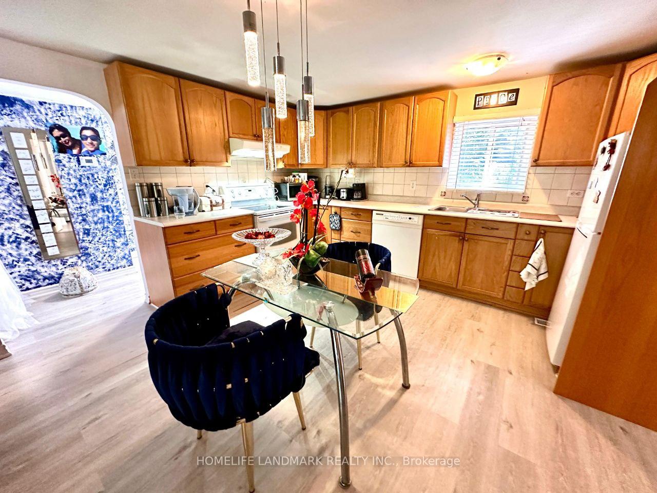 Photo 10 of 283 Pasadena Drive, Georgina, Keswick South — HOMEH