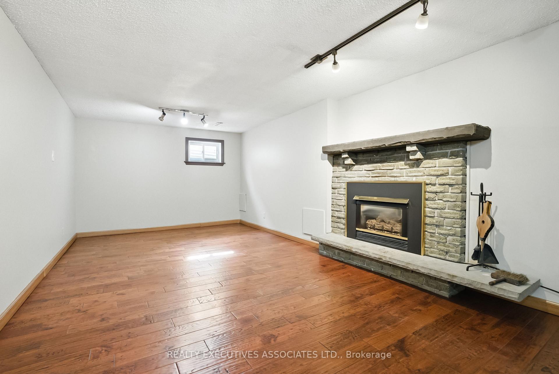 Photo 35 of 27 Morgandale Crescent, Clarington, Bowmanville — HOMEH