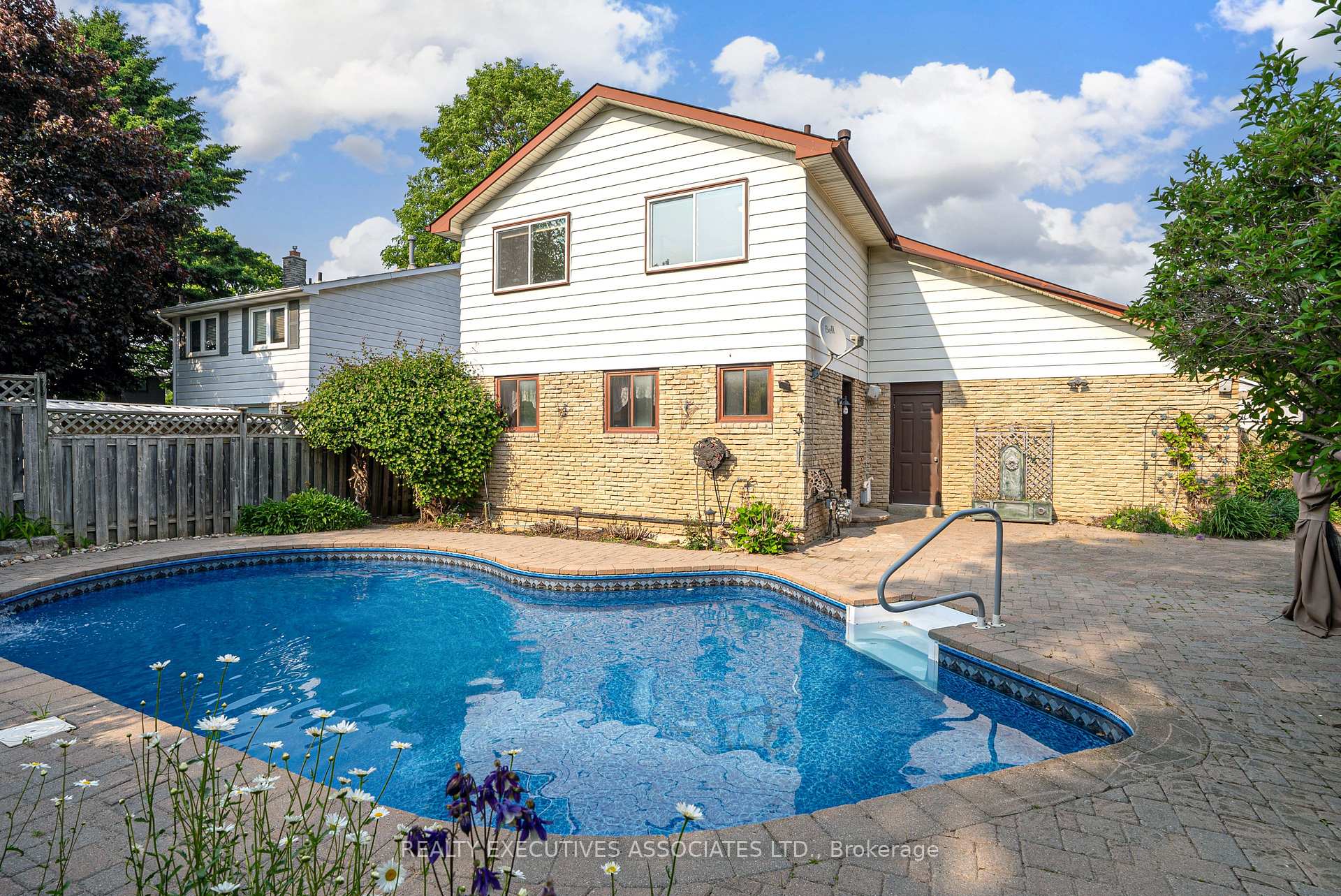 Photo 45 of 27 Morgandale Crescent, Clarington, Bowmanville — HOMEH