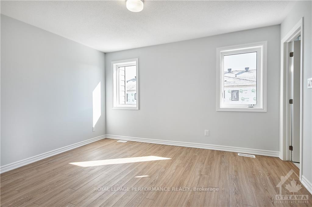 Photo 15 of 115 Kyanite Lane, Ottawa, Barrhaven - Heritage Park — HOMEH