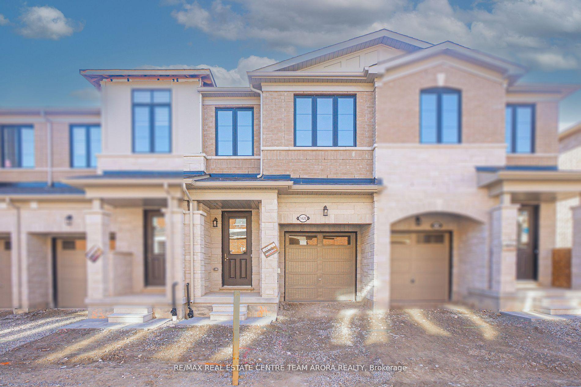 Photo 1 of 1420 Oakmont Common, Burlington, Tyandaga — HOMEH