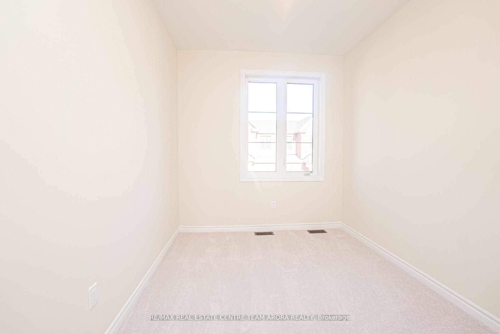 Photo 18 of 1420 Oakmont Common, Burlington, Tyandaga — HOMEH
