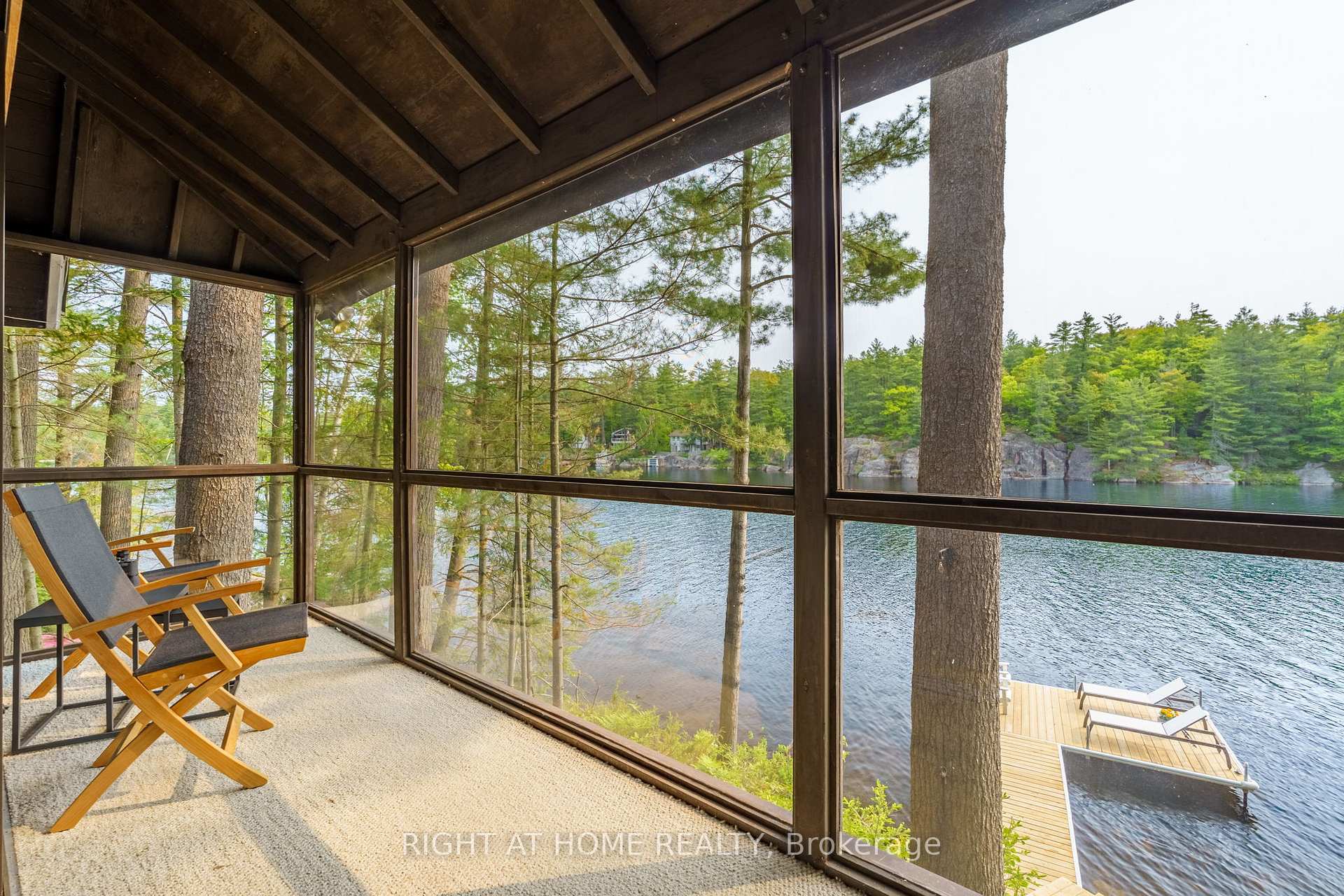 Photo 9 of 1178 Tomingas Road, Gravenhurst, Muskoka (S) — HOMEH