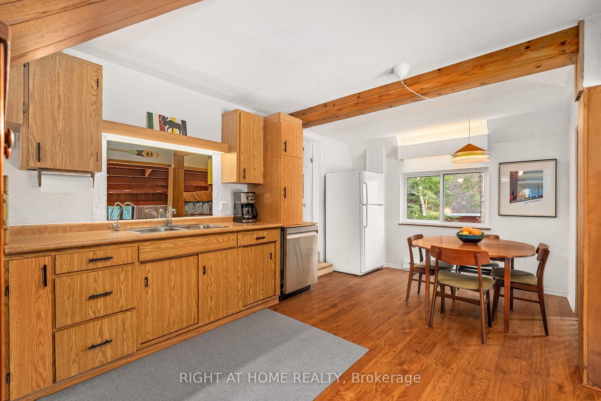 Photo 13 of 1178 Tomingas Road, Gravenhurst, Muskoka (S) — HOMEH