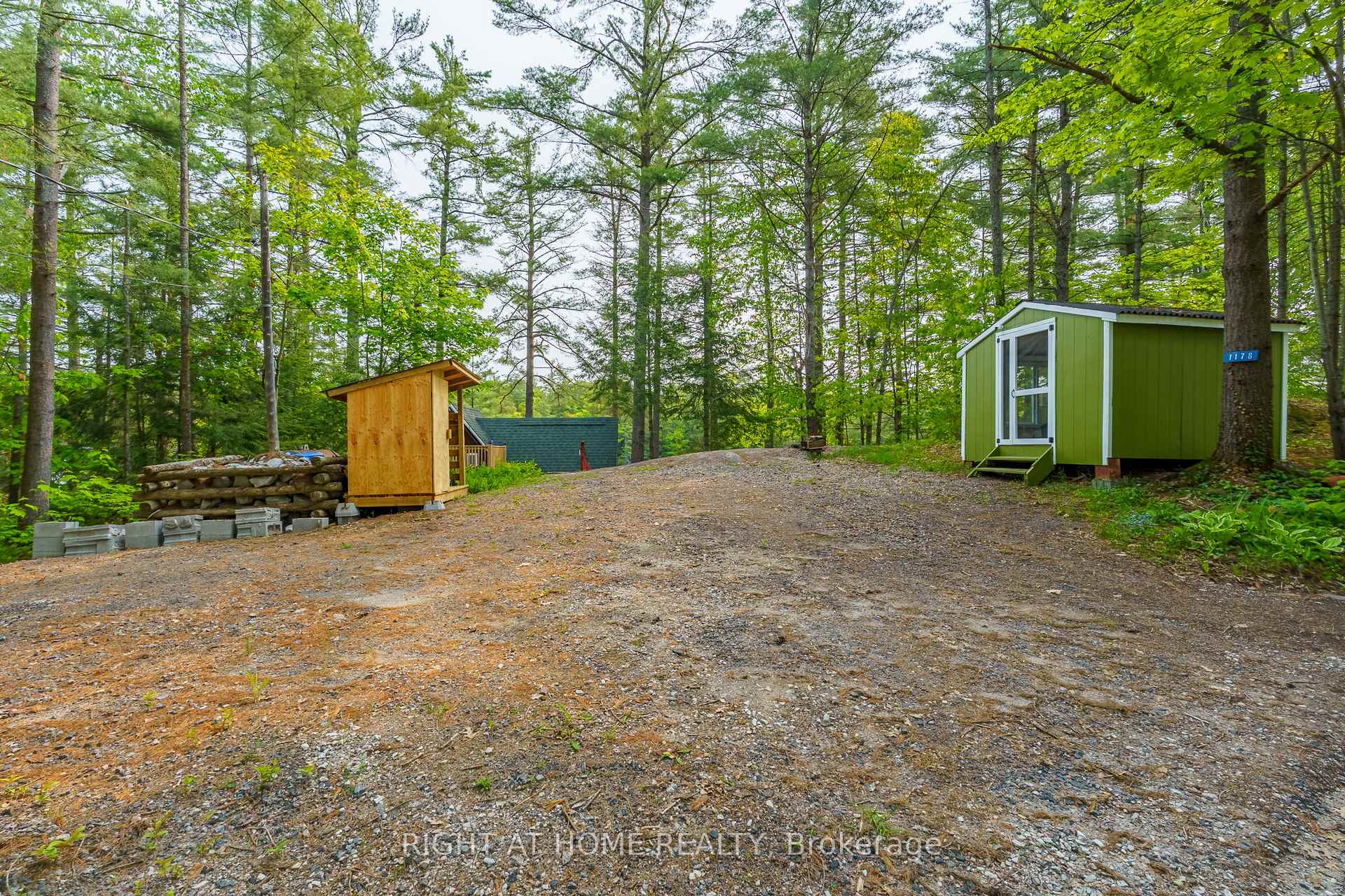Photo 31 of 1178 Tomingas Road, Gravenhurst, Muskoka (S) — HOMEH
