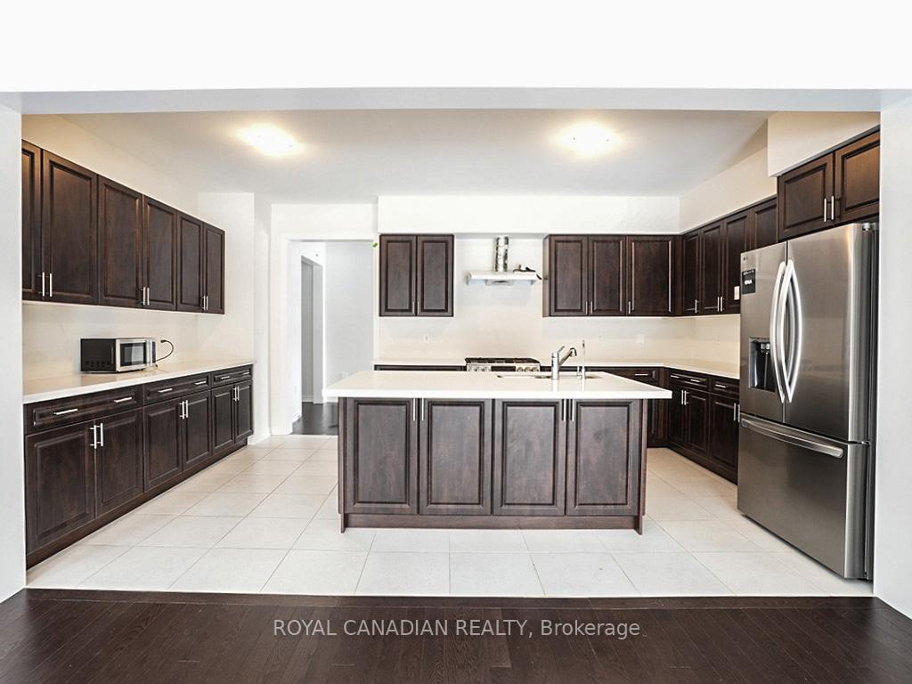 Photo 10 of 37 Gilham Way N, Brant, Paris — HOMEH