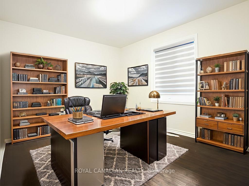 Photo 11 of 37 Gilham Way N, Brant, Paris — HOMEH