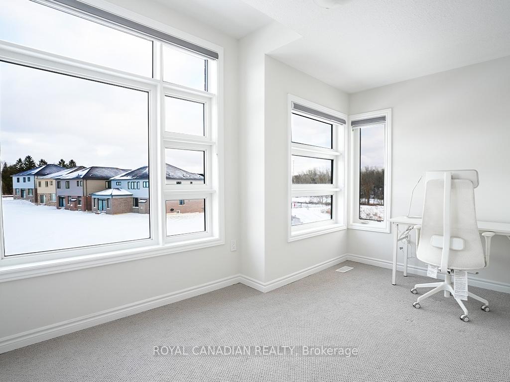 Photo 16 of 37 Gilham Way N, Brant, Paris — HOMEH