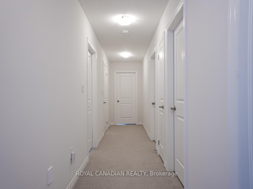 Photo 18 of 37 Gilham Way N, Brant, Paris — HOMEH