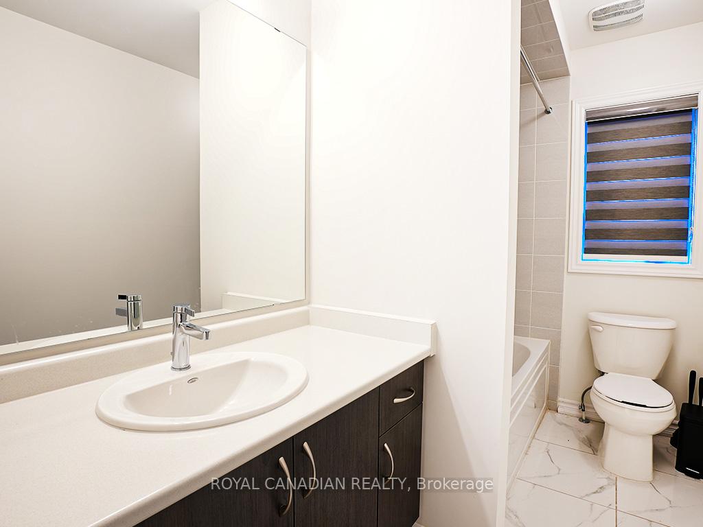Photo 21 of 37 Gilham Way N, Brant, Paris — HOMEH