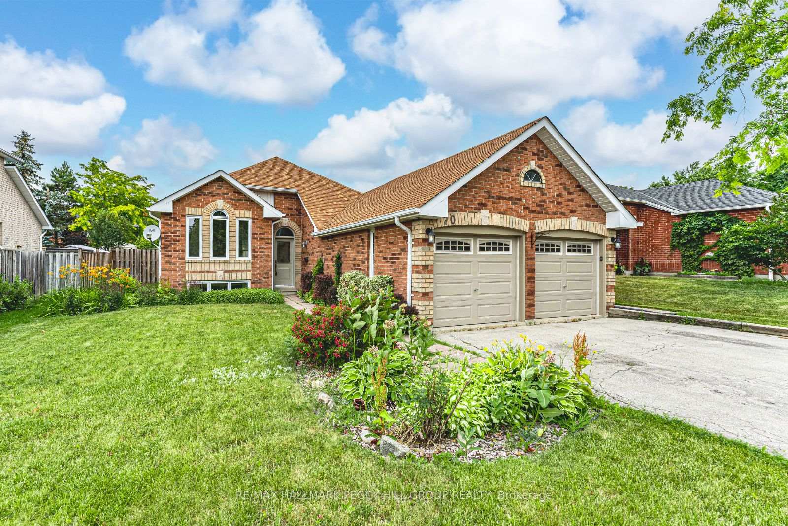 Photo 1 of 70 Hurst Drive, Barrie, Bayshore — HOMEH