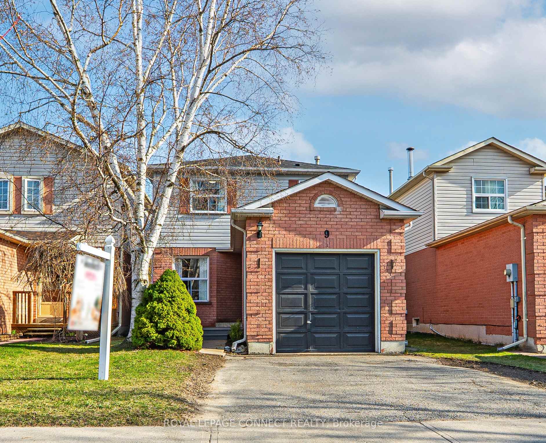 Photo 1 of 9 Flaxman Avenue, Clarington, Bowmanville — HOMEH