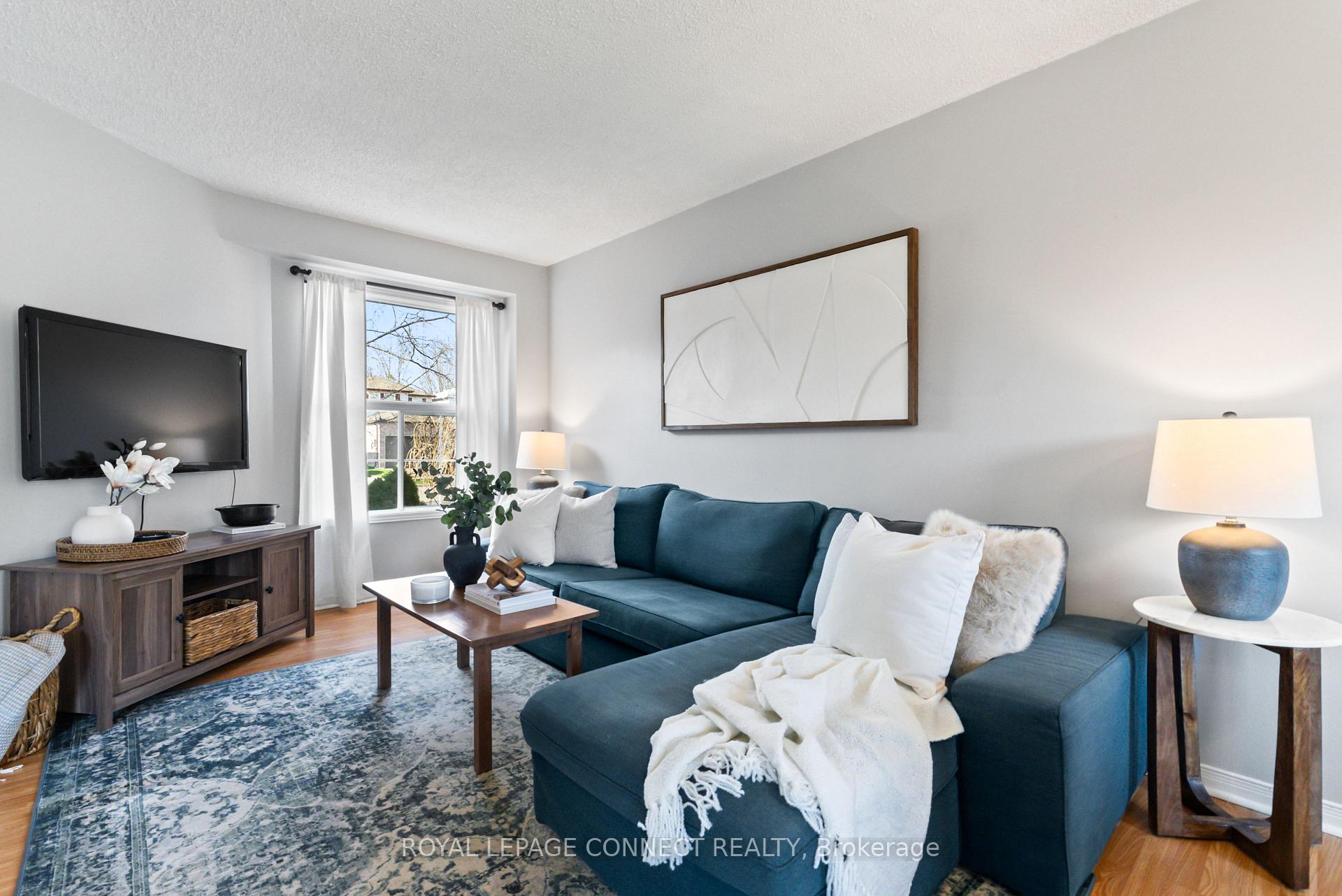 Photo 4 of 9 Flaxman Avenue, Clarington, Bowmanville — HOMEH