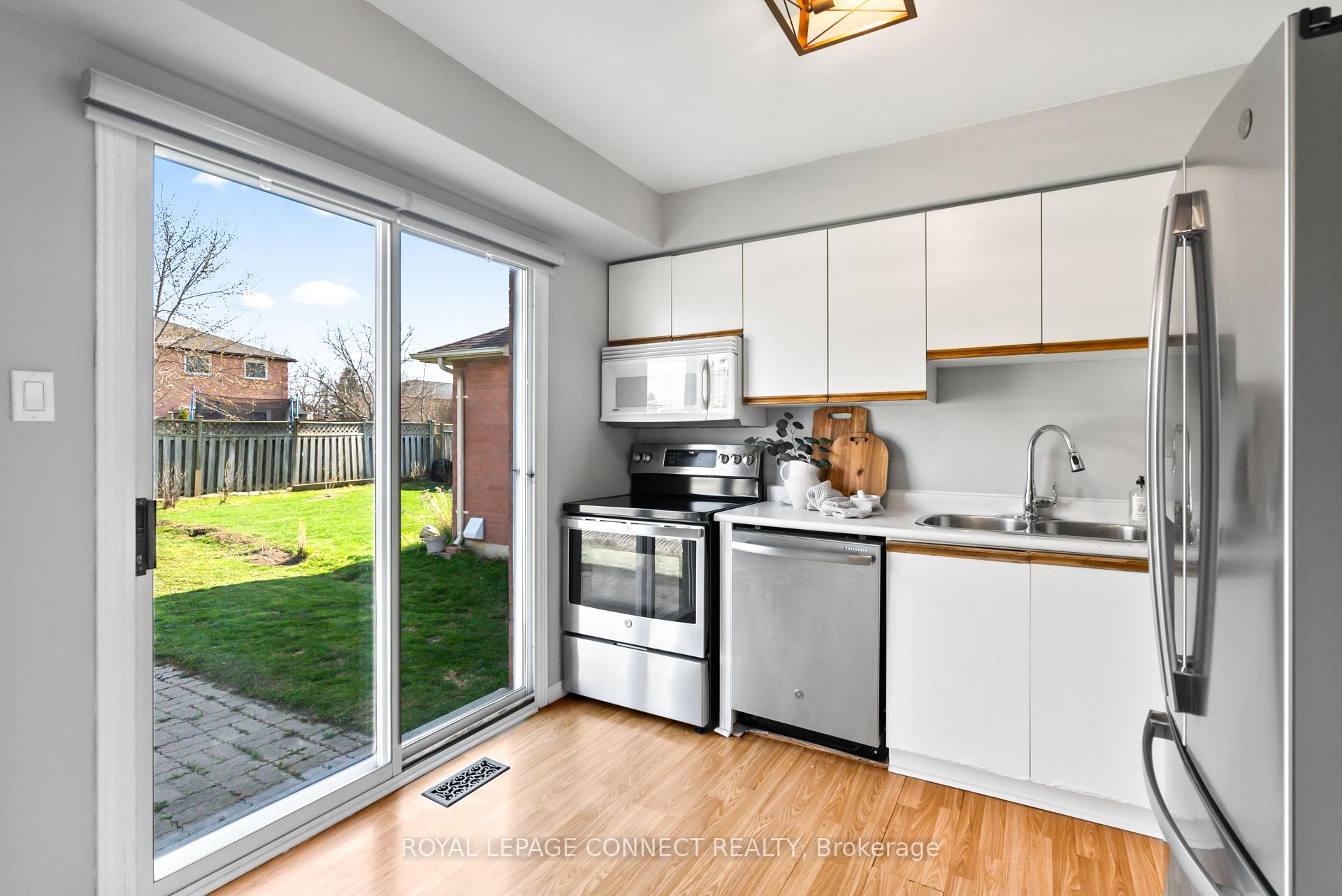 Photo 9 of 9 Flaxman Avenue, Clarington, Bowmanville — HOMEH