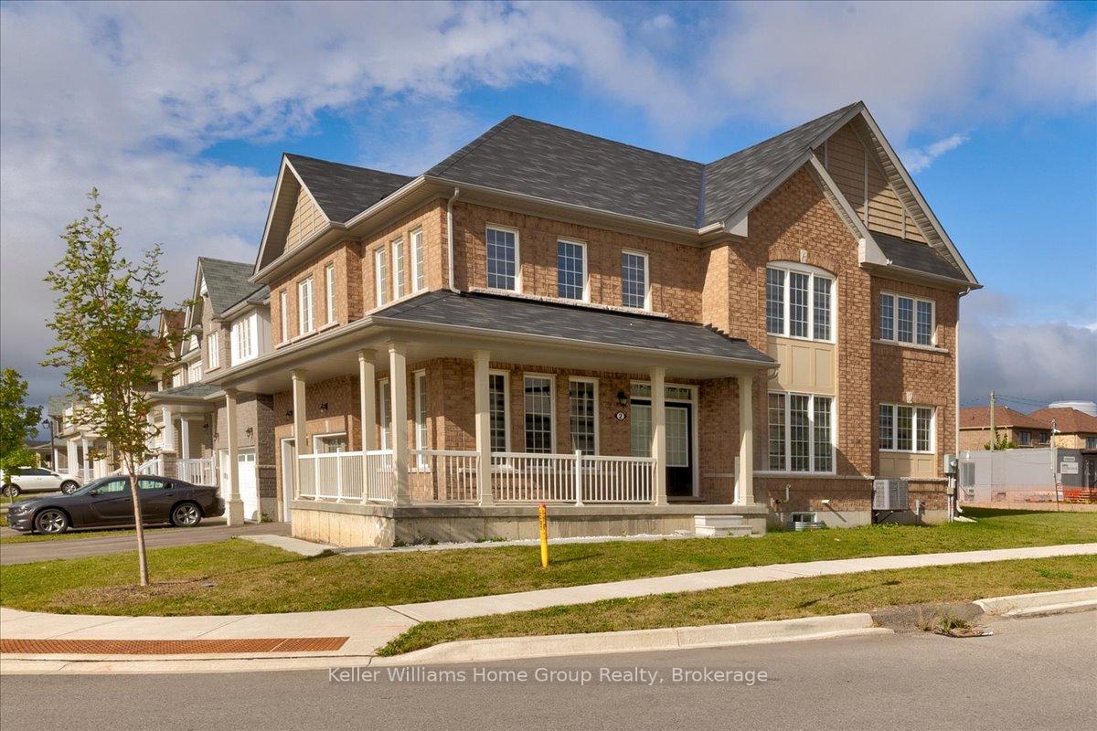 Front of 2 Munro Circle