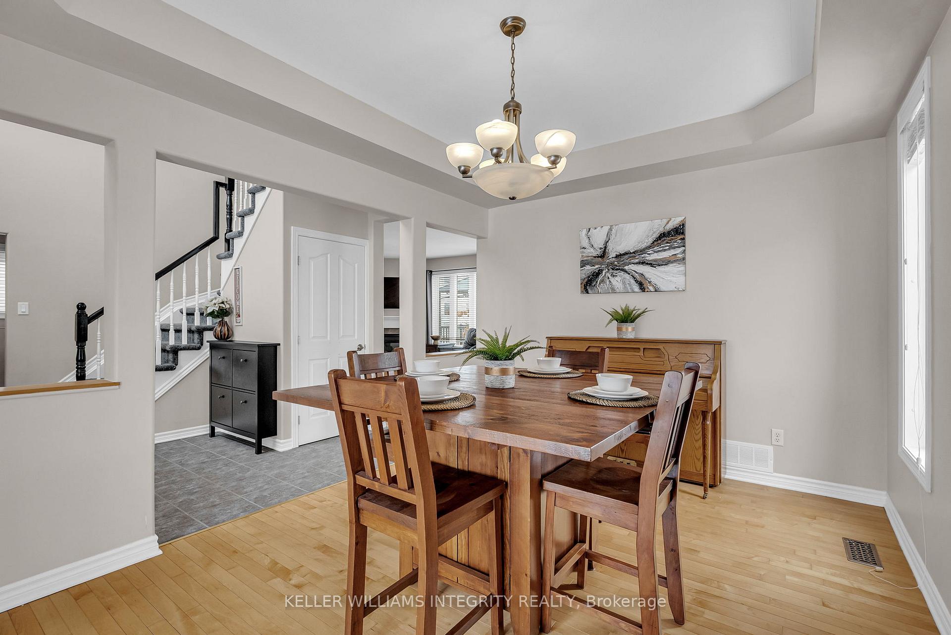 Photo 6 of 745 Vermillion Drive, Ottawa, Riverside South/Gloucester Glen — HOMEH