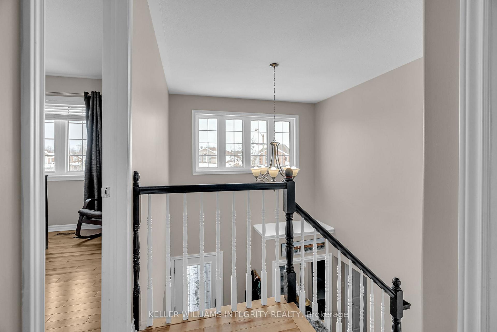 Photo 17 of 745 Vermillion Drive, Ottawa, Riverside South/Gloucester Glen — HOMEH