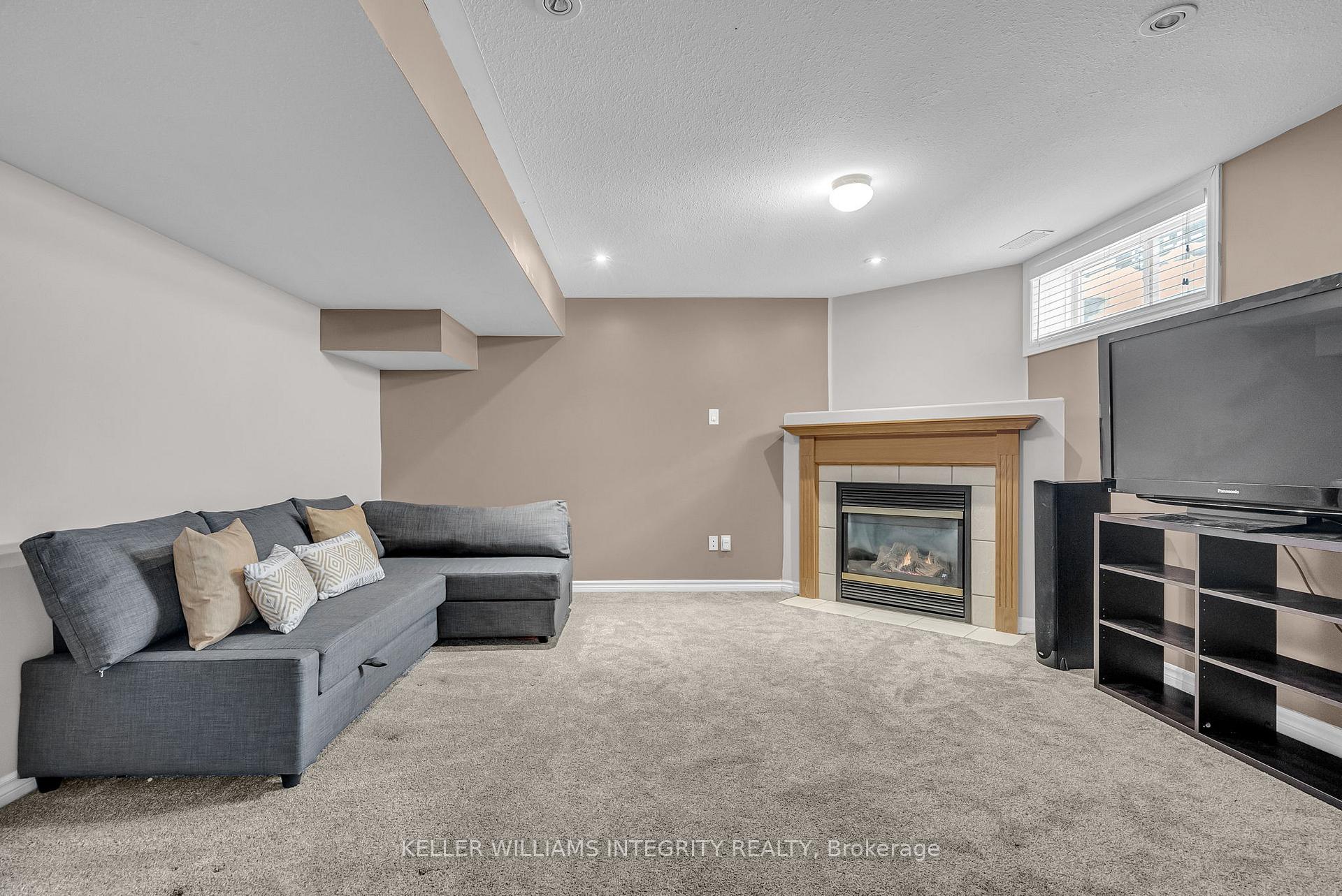 Photo 32 of 745 Vermillion Drive, Ottawa, Riverside South/Gloucester Glen — HOMEH