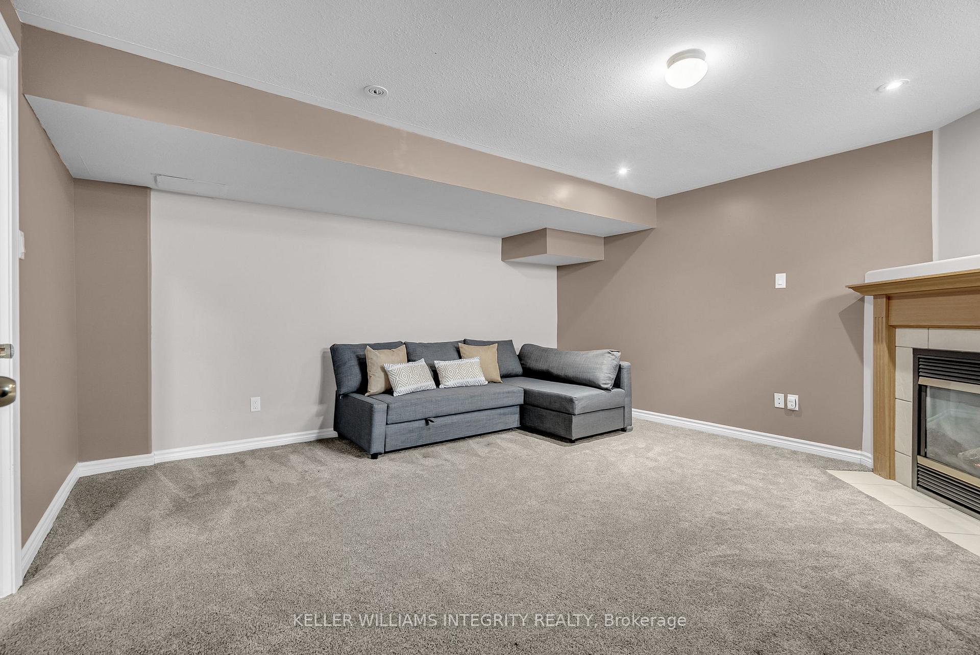 Photo 34 of 745 Vermillion Drive, Ottawa, Riverside South/Gloucester Glen — HOMEH