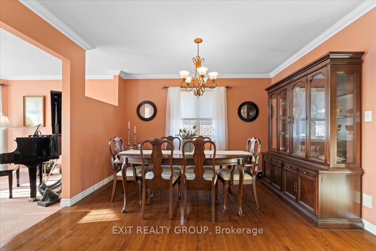 Photo 7 of 6 Hazel Court, Belleville, Belleville Ward — HOMEH