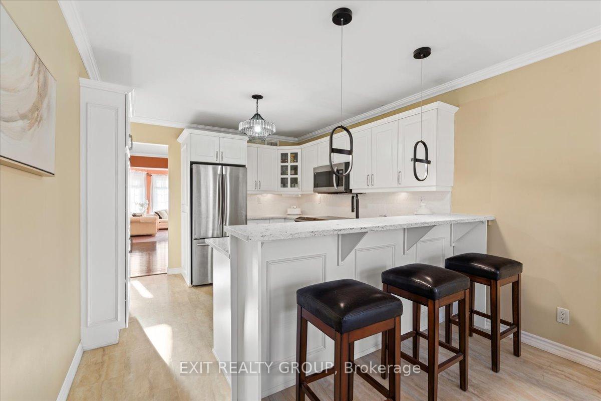 Photo 11 of 6 Hazel Court, Belleville, Belleville Ward — HOMEH