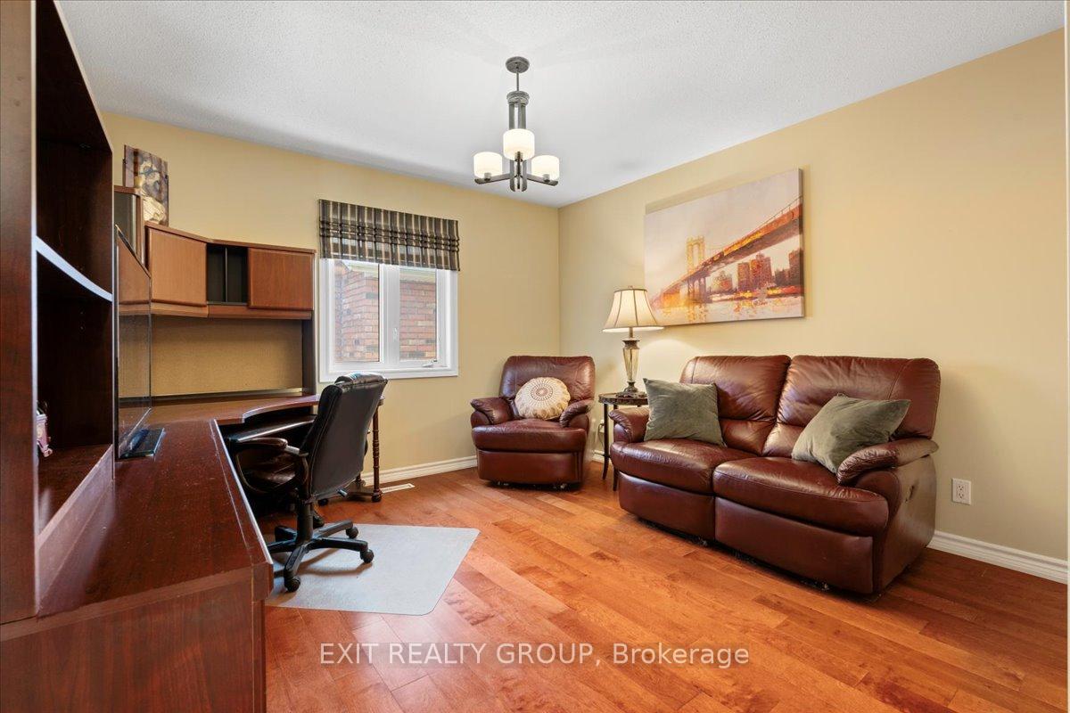 Photo 18 of 6 Hazel Court, Belleville, Belleville Ward — HOMEH