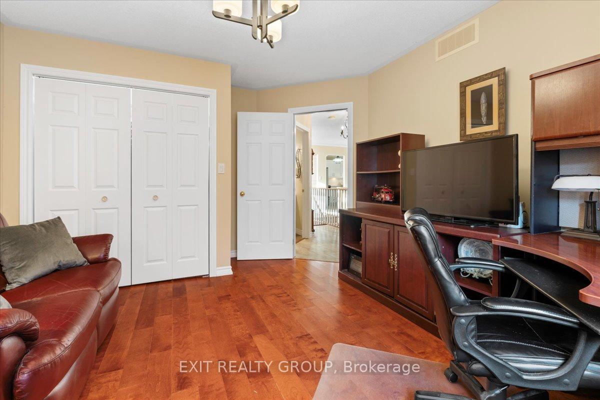 Photo 19 of 6 Hazel Court, Belleville, Belleville Ward — HOMEH