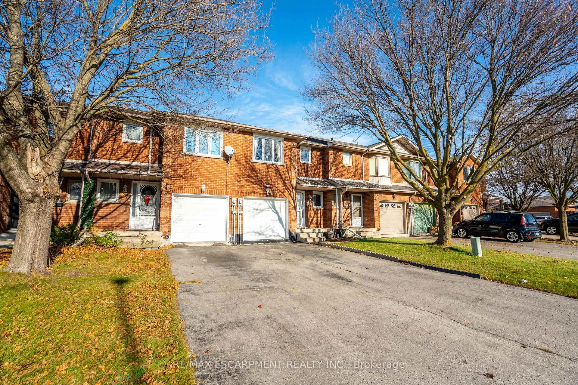 Photo 1 of 85 Royalvista Drive, Hamilton, Templemead — HOMEH