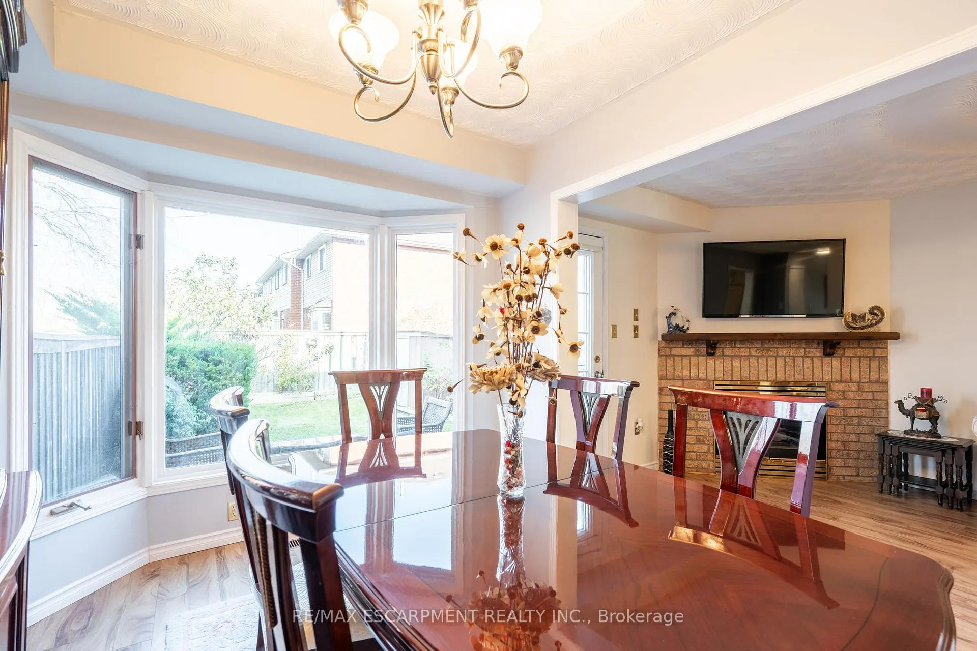 Photo 18 of 85 Royalvista Drive, Hamilton, Templemead — HOMEH