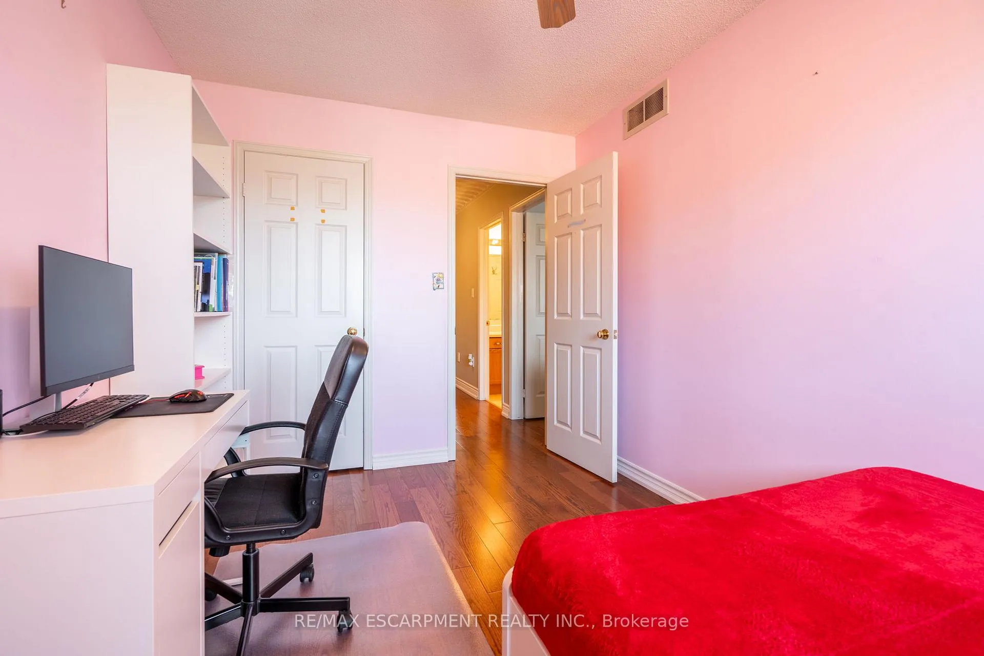 Photo 37 of 85 Royalvista Drive, Hamilton, Templemead — HOMEH