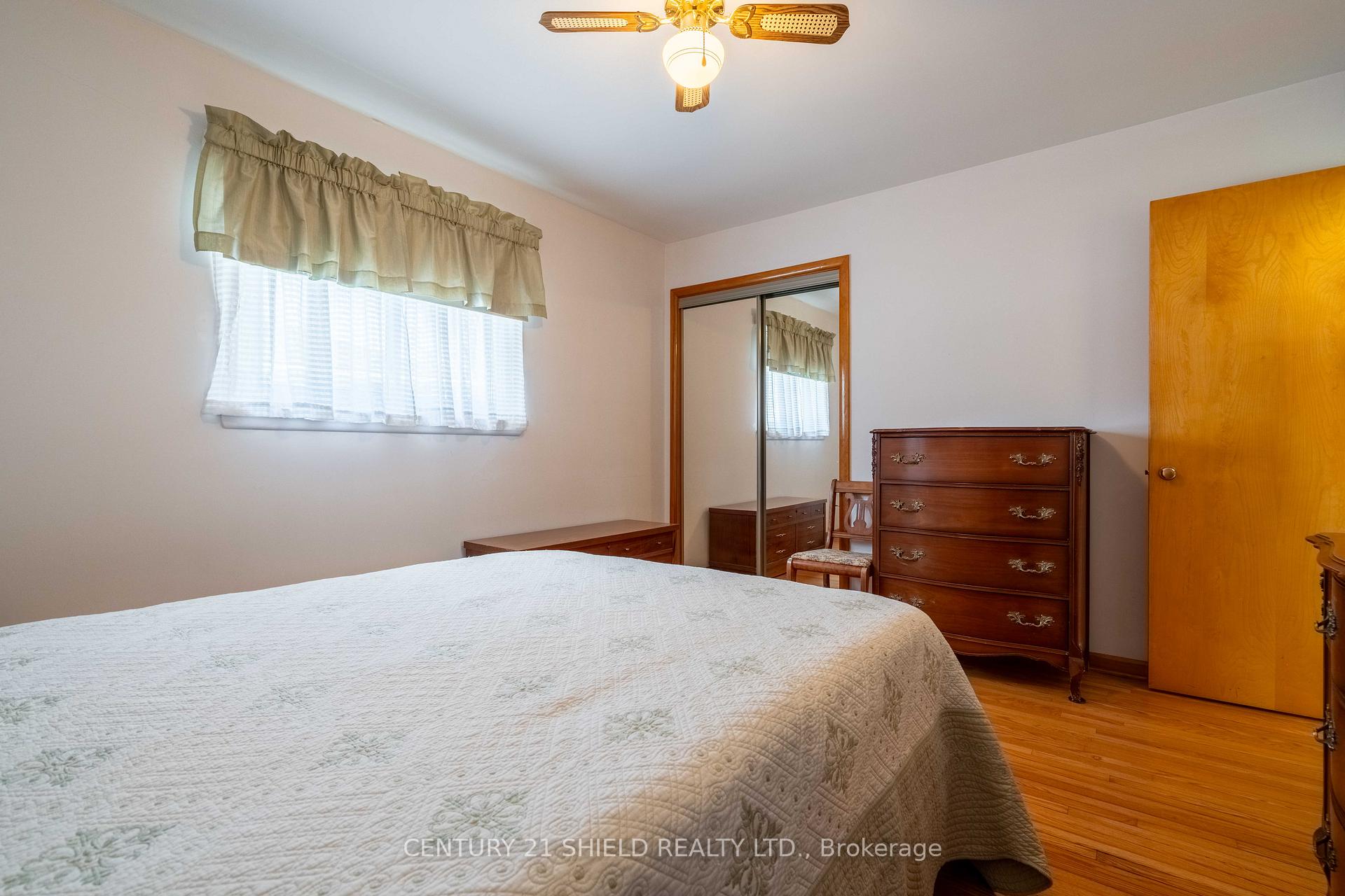 Photo 2 of 506 Anderson Drive, Cornwall — HOMEH