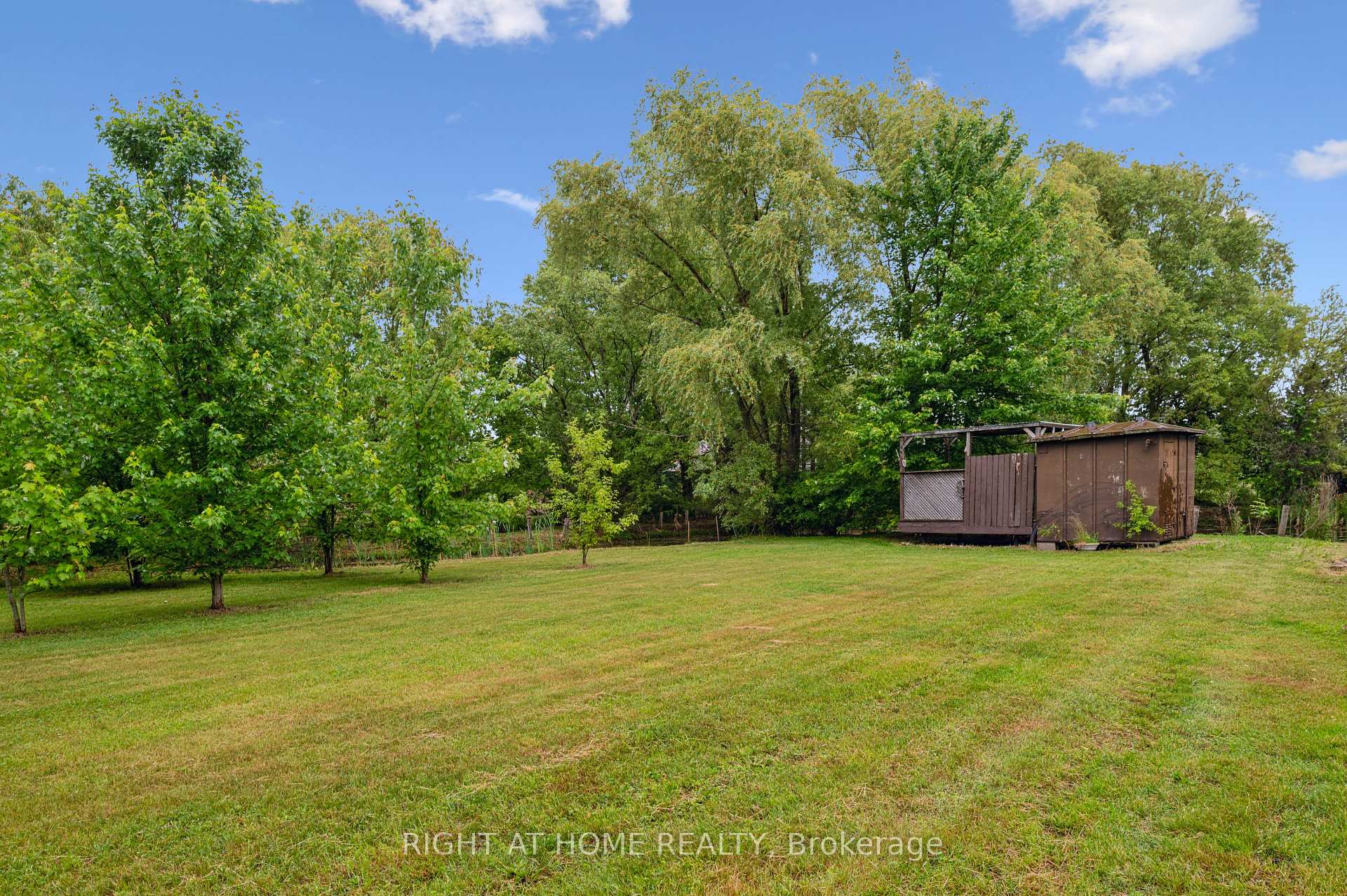 Photo 27 of 3567 South Grimsby 12 Road, Grimsby, Grimsby Escarpment — HOMEH