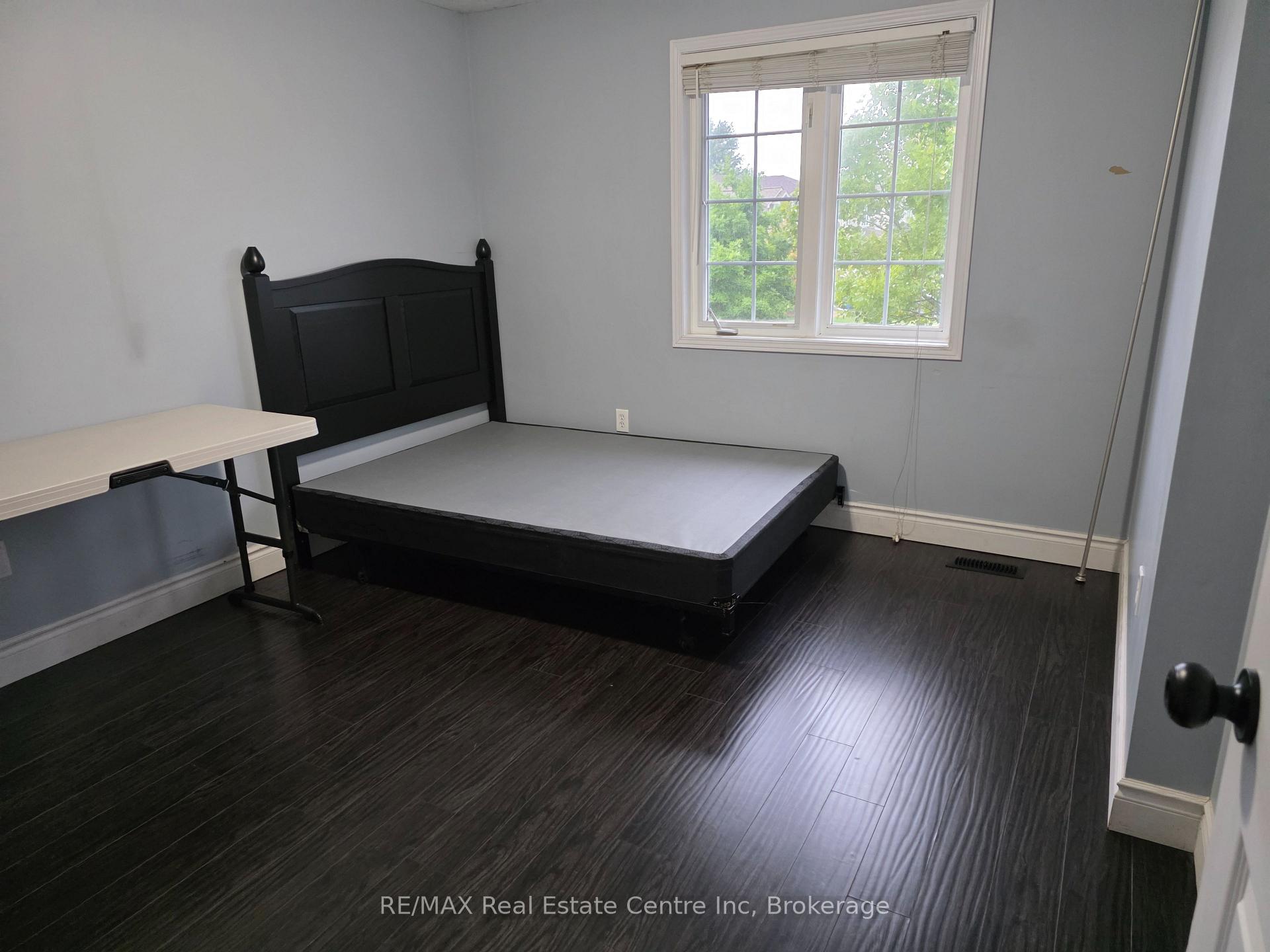 Photo 19 of 15 Bard Boulevard, Guelph, Pineridge/Westminster Woods — HOMEH