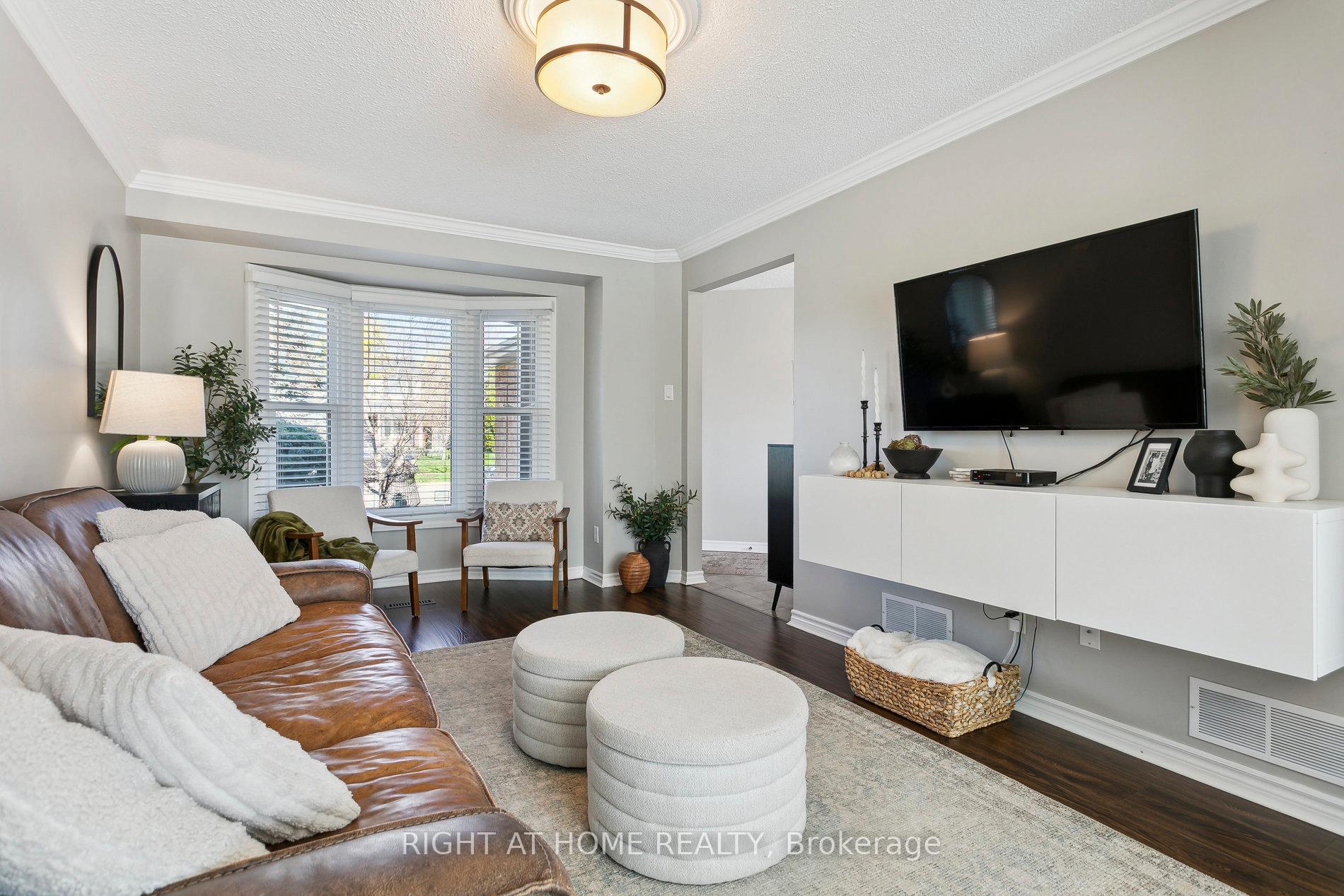 Photo 7 of 3194 Greenbough Crescent, Burlington, Headon — HOMEH