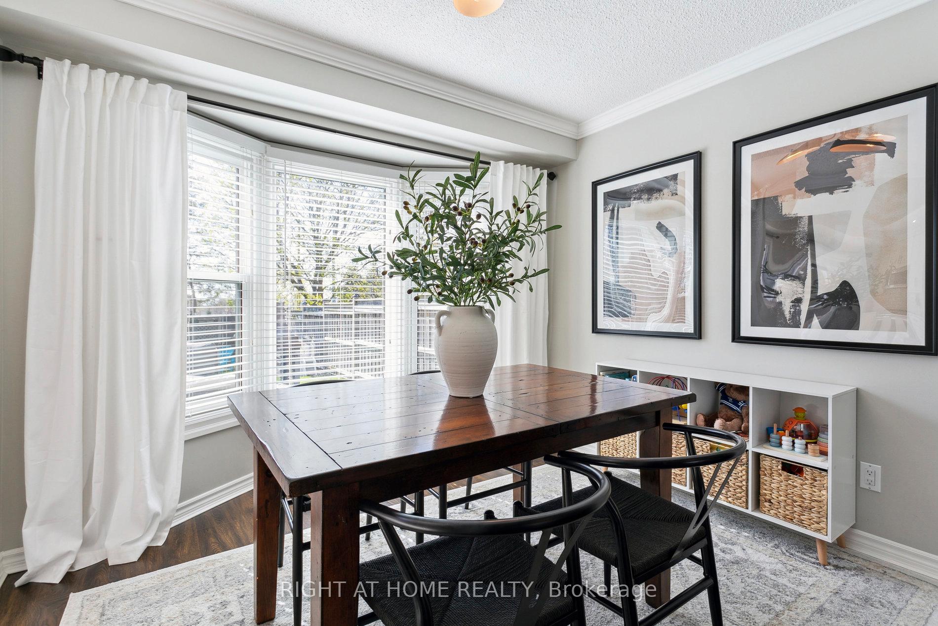 Photo 11 of 3194 Greenbough Crescent, Burlington, Headon — HOMEH
