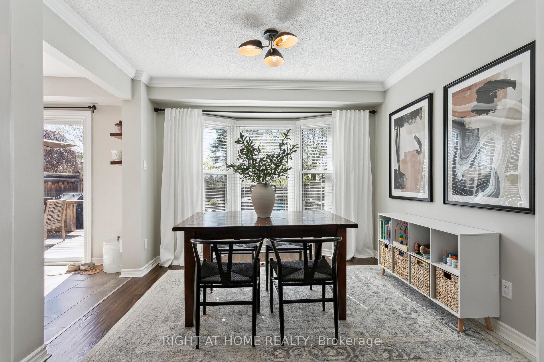 Photo 12 of 3194 Greenbough Crescent, Burlington, Headon — HOMEH