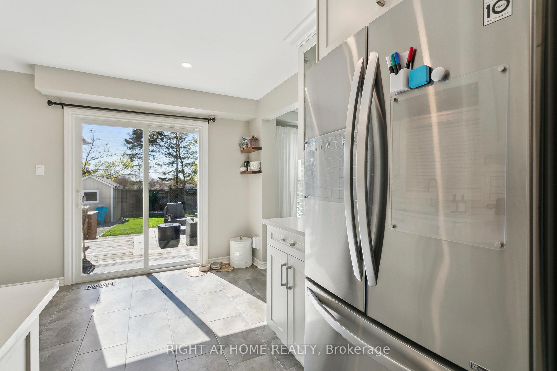 Photo 19 of 3194 Greenbough Crescent, Burlington, Headon — HOMEH