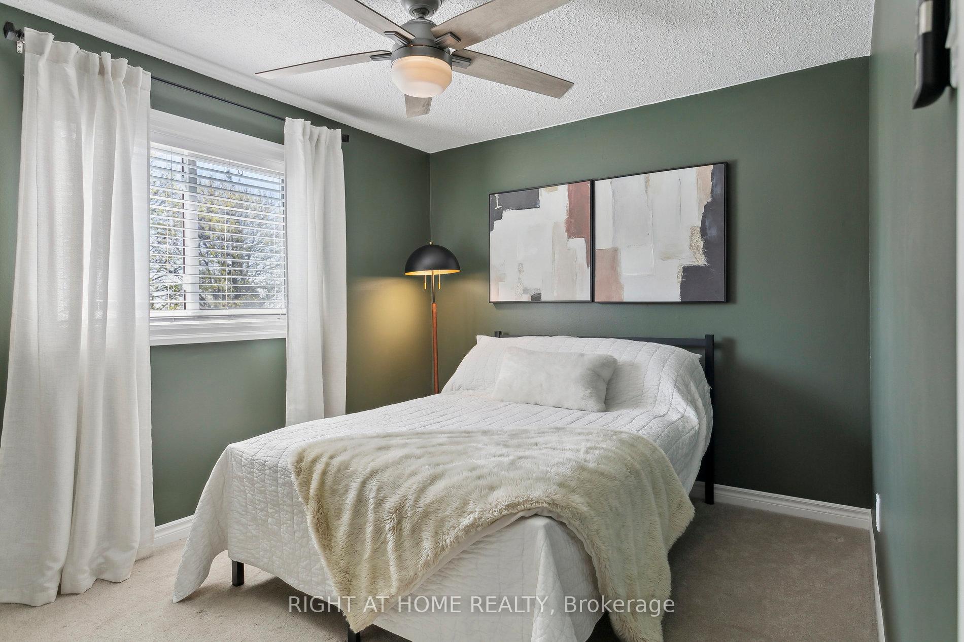 Photo 23 of 3194 Greenbough Crescent, Burlington, Headon — HOMEH