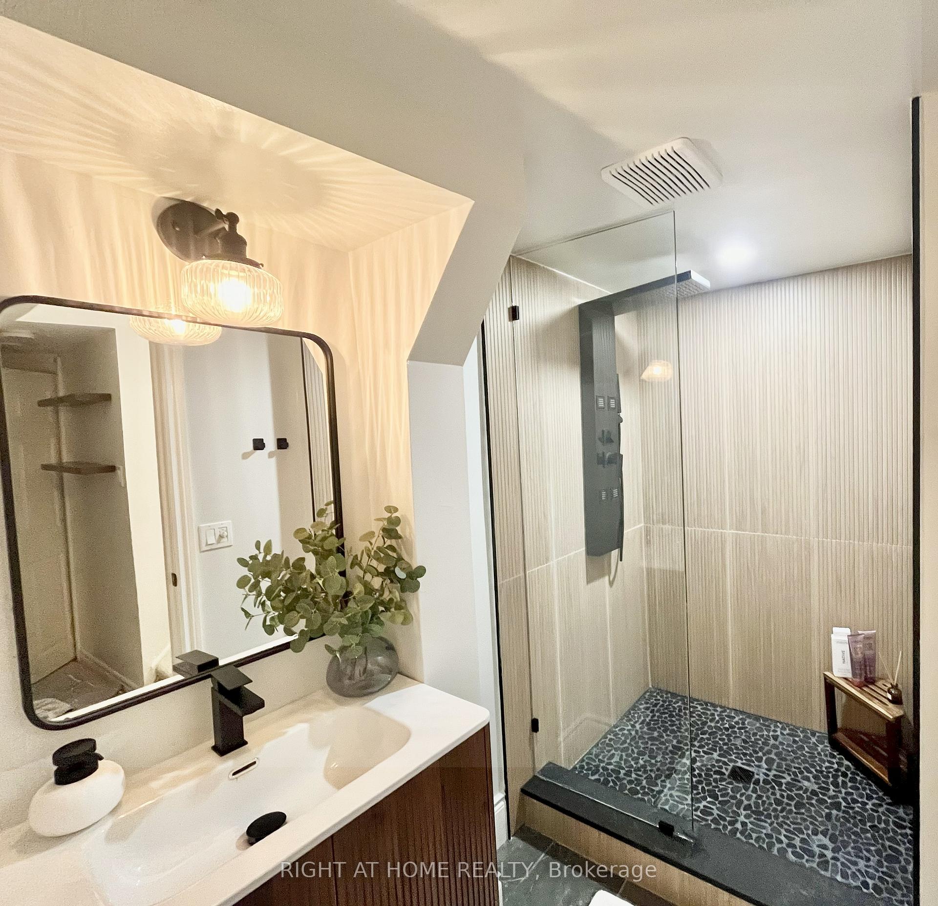 Photo 38 of 3194 Greenbough Crescent, Burlington, Headon — HOMEH