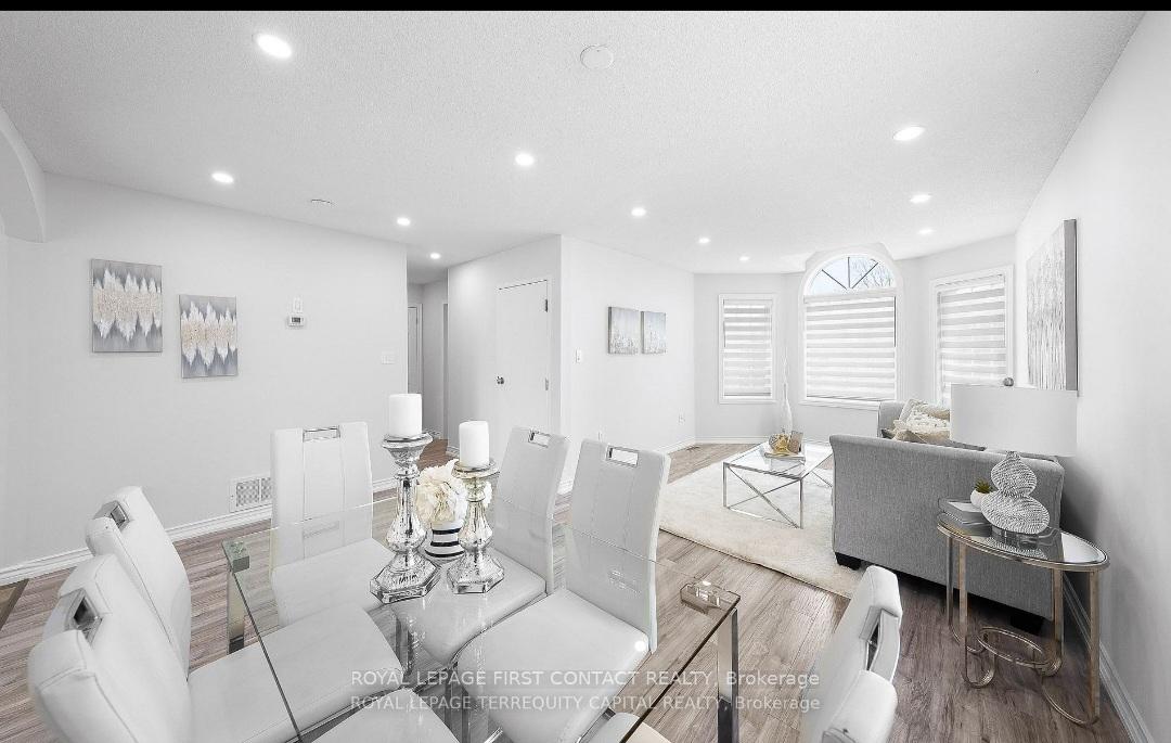 Photo 5 of Unit UPPER, 46 Forest Dale Drive, Barrie, Little Lake — HOMEH