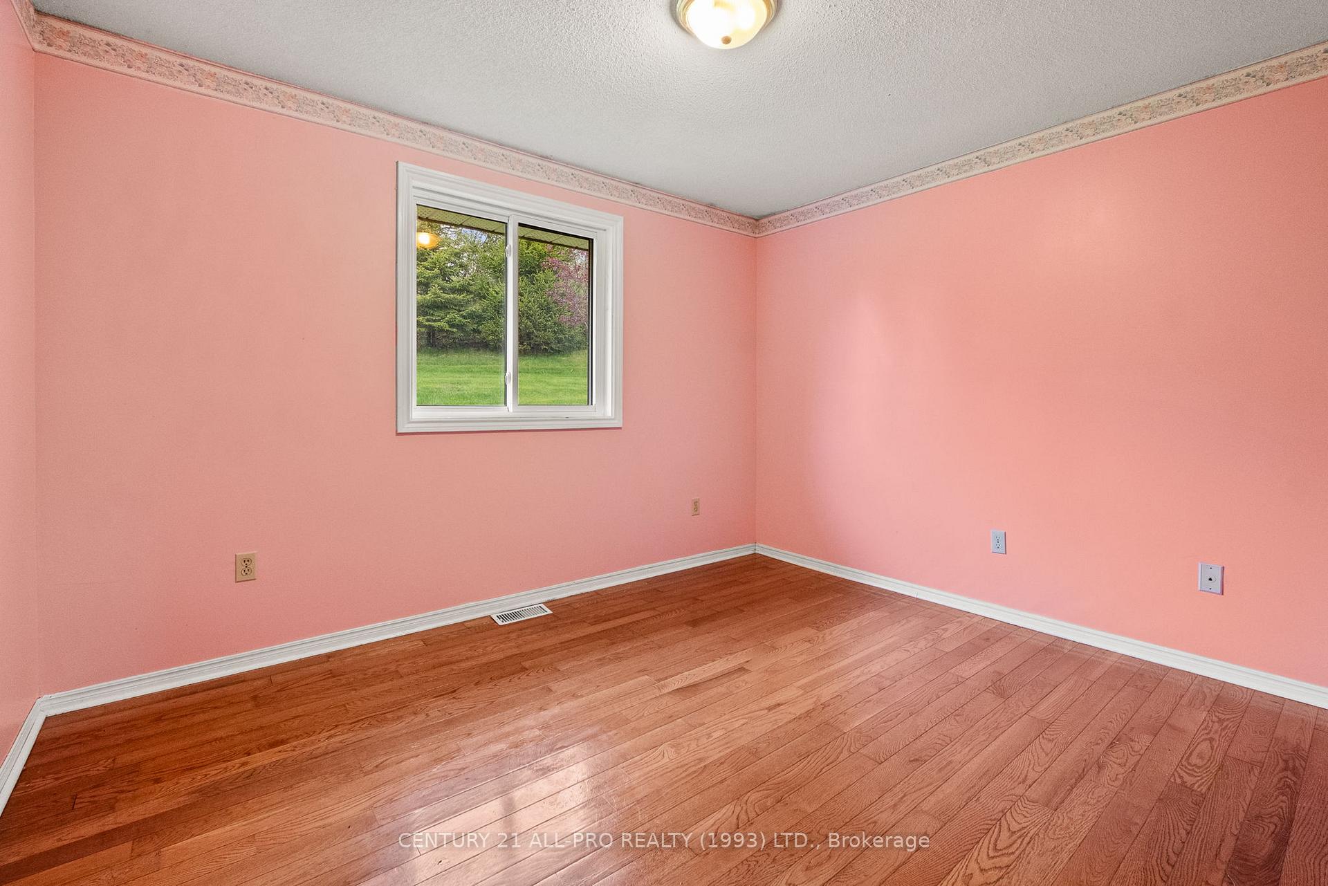 Photo 15 of 3791 Harwood Road, Hamilton Township, Rural Hamilton — HOMEH