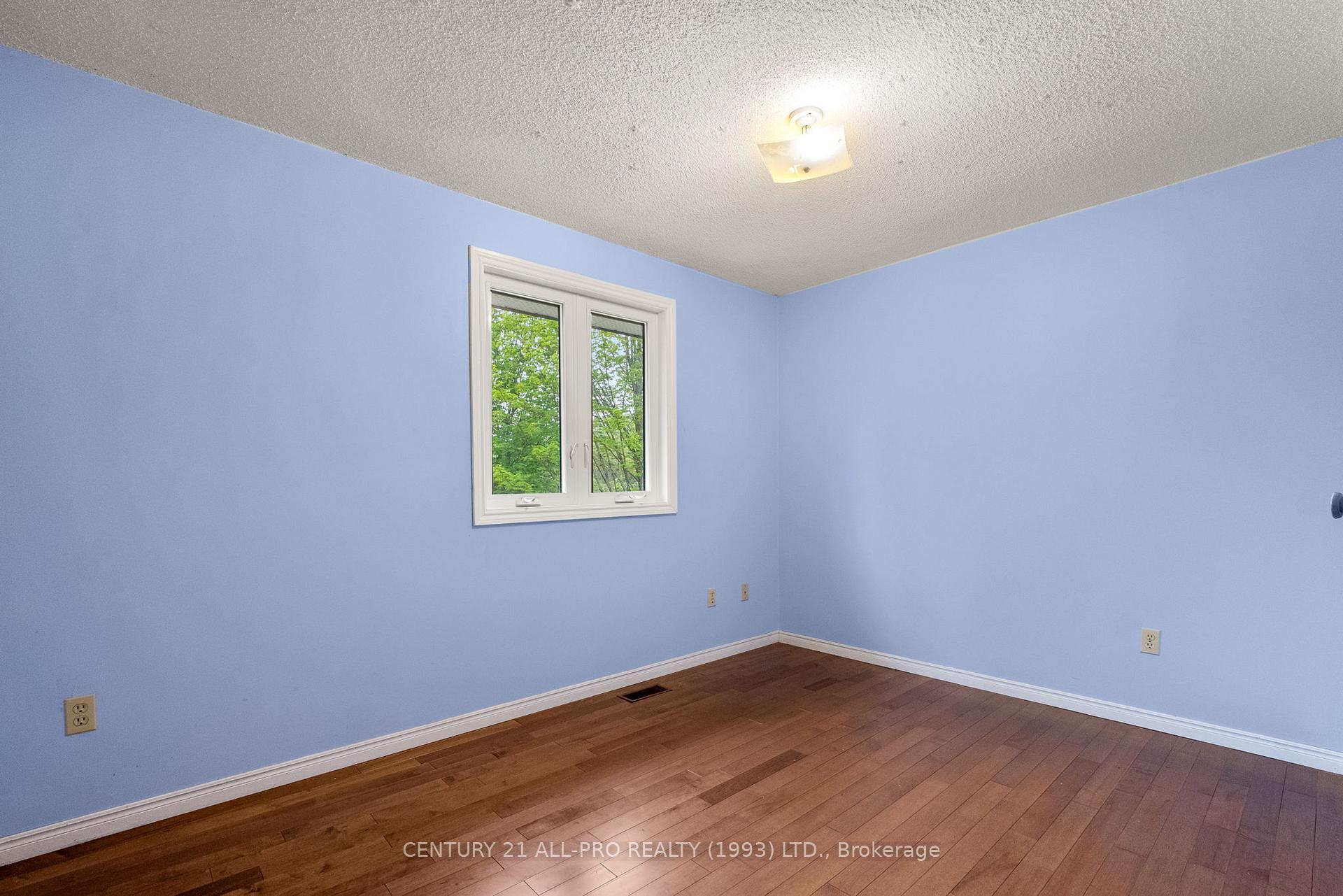 Photo 20 of 3791 Harwood Road, Hamilton Township, Rural Hamilton — HOMEH